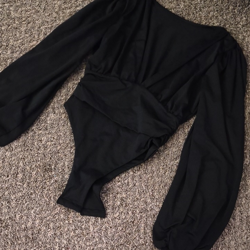 Elegant Black Long Sleeve Bodysuit